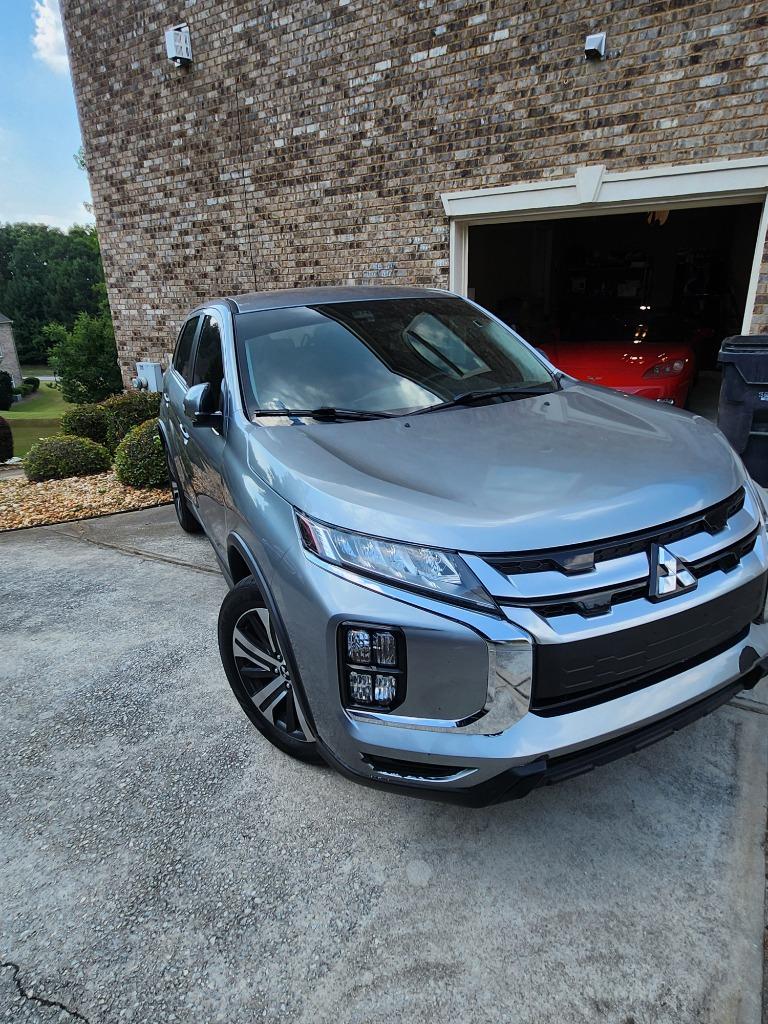 2021 Mitsubishi Outlander Sport SE's photo