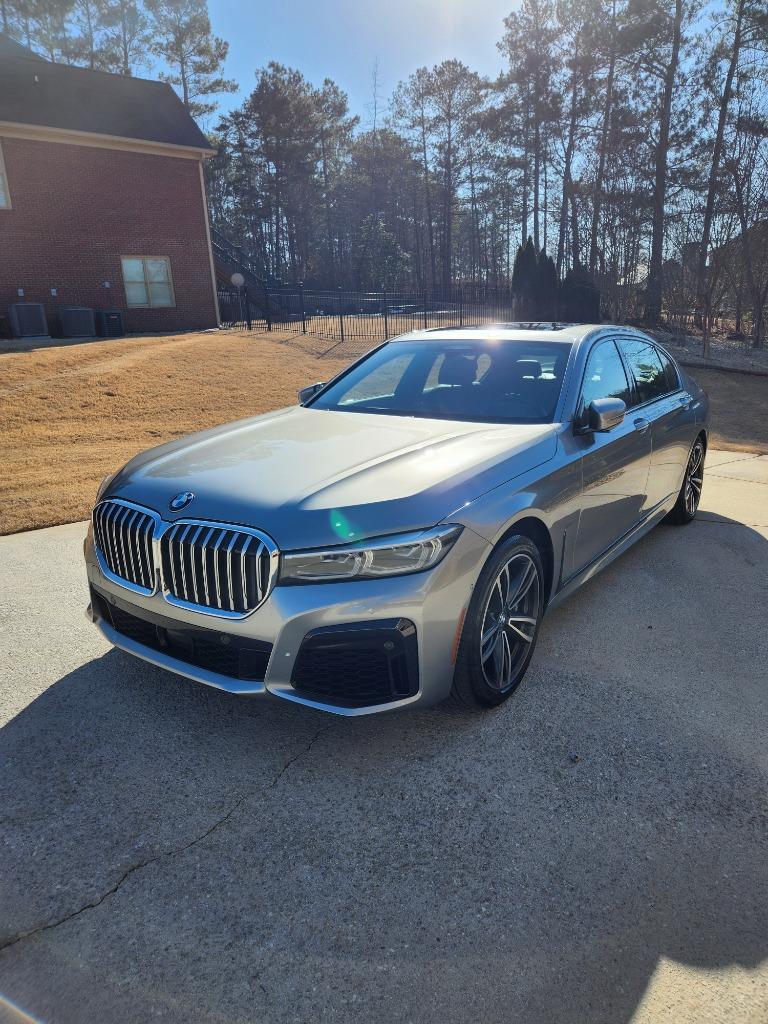 2022 BMW 7 Series 750i