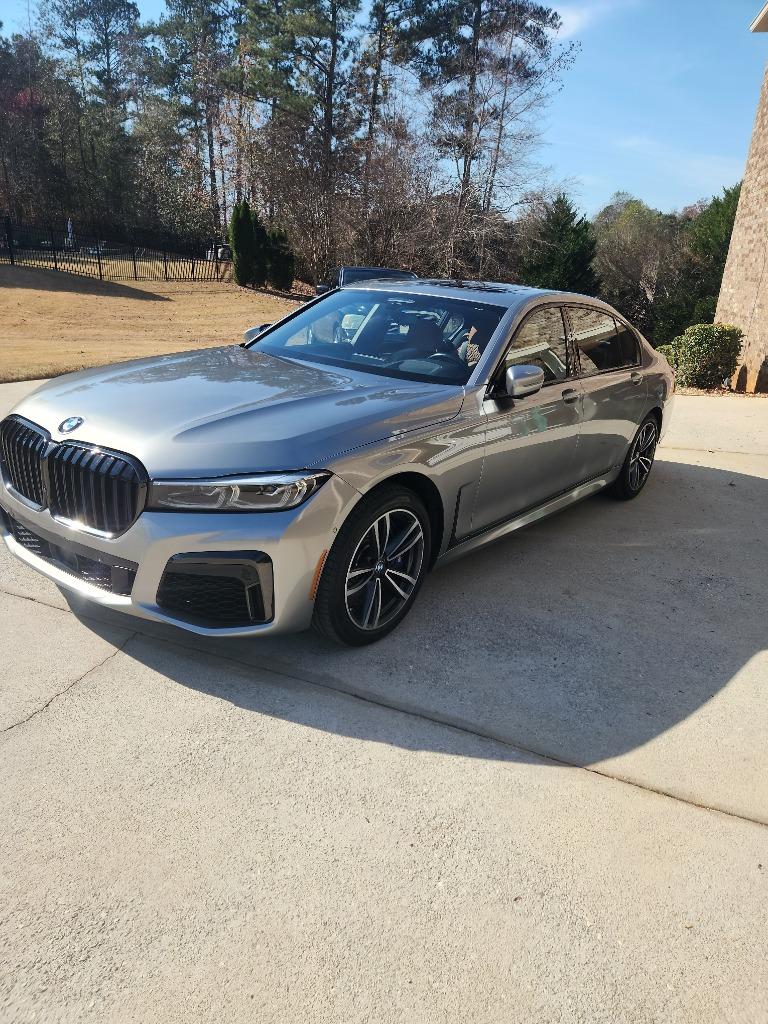 2022 BMW 7 Series 750i
