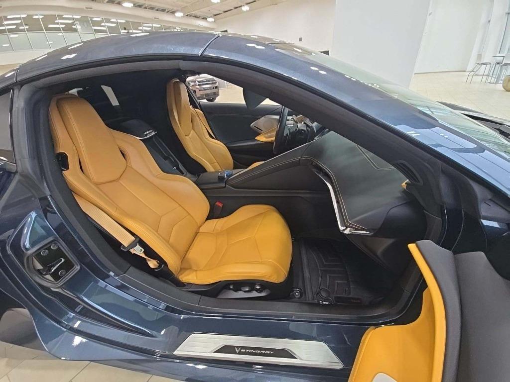 2020 Chevrolet Corvette 2LT - Photo 9