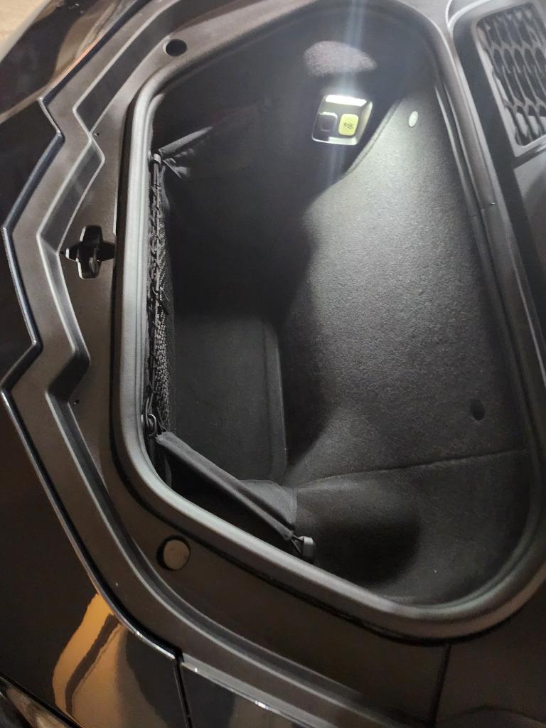 2020 Chevrolet Corvette 2LT - Photo 32