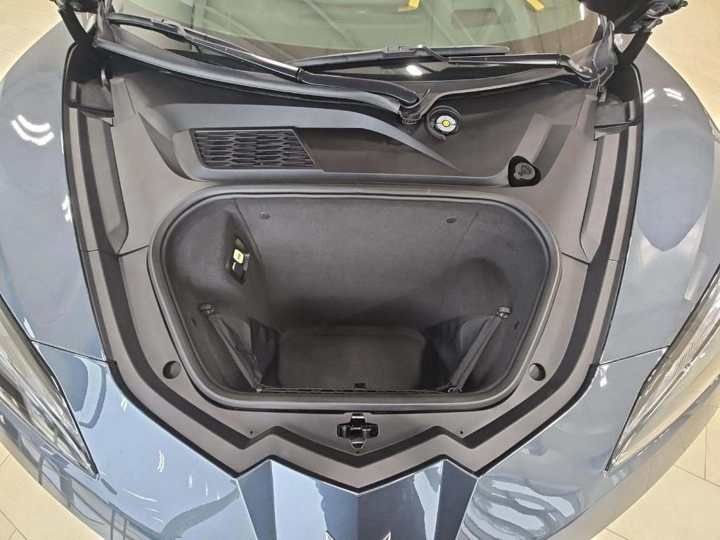 2020 Chevrolet Corvette 2LT - Photo 14